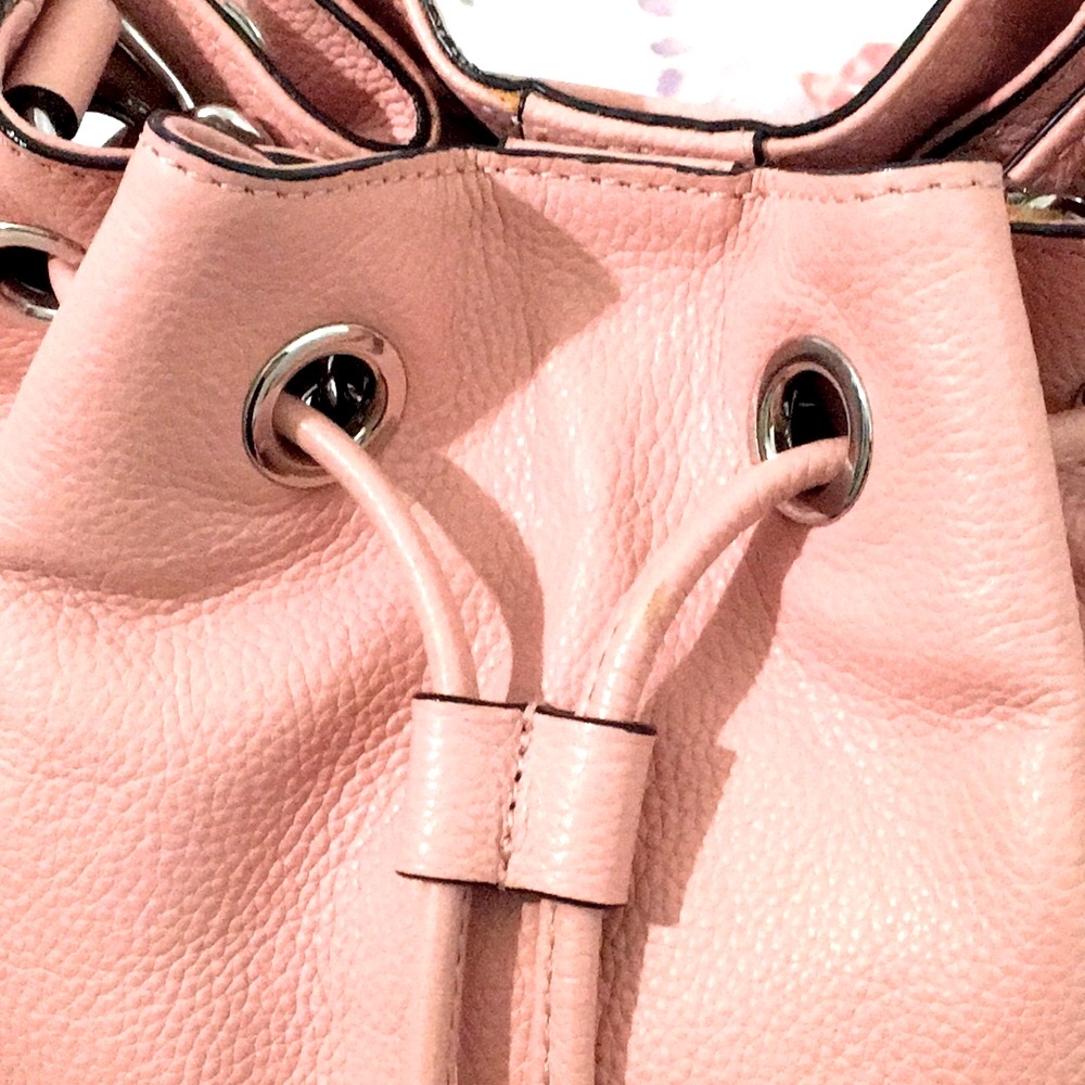 Like New! Rare 🎀 Rebecca Minkoff Pink Leather Full Size Lexie Tassel Bucket Bag! - Picture 9 of 15